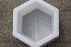 護坡六棱塊塑料模具你了解多少？